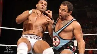 Pr-show : Santino Marella vs. Jinder Mahal, qui gagne ?