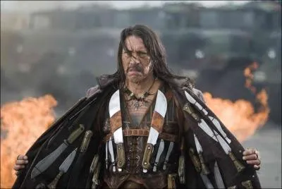  Machete  (2010). Dans ce film, qui joue Torrez, l'ennemi principal et l'assassin de la femme de Machete (Danny Trejo) ?