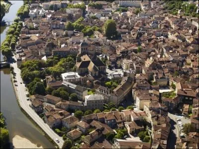 Quelles régions allez-vous traverser en suivant l'itinéraire de Figeac à La Romieu, via Agen ?