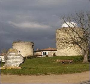 Qui donna son nom  la terre d'Aquitaine ?