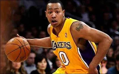 Qui est ce joueur des Lakers ?