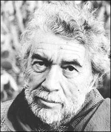 Quelle est la nationalit de l'auteur Alain Robbe-Grillet ?