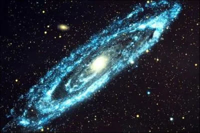 Voici La voie lactée, notre galaxie, au sein de laquelle se trouve le système dit solaire, et notre planète, la Terre. Elle porte aussi un autre nom, lequel ?