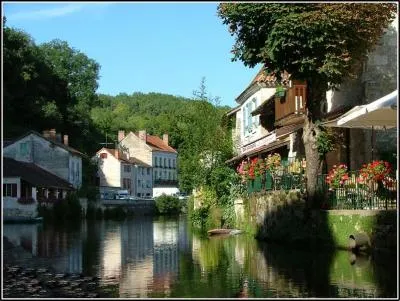 Dans quel dpartement se situe Brantme ?