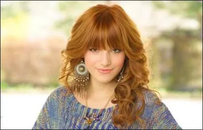 Comment s'appelle Bella Thorne dans le film ?