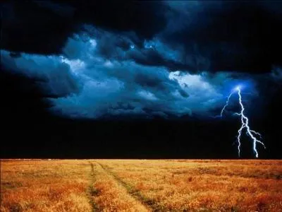 Il y a toujours un orage quelque part sur la Terre :