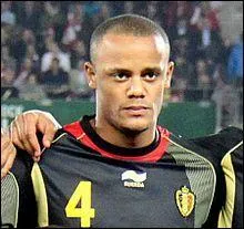 De quel club Vincent Kompany est-il le capitaine ?