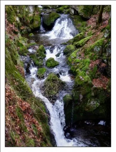 Quelle est cette cascade que vous pourrez admirer prs de Remiremont ?