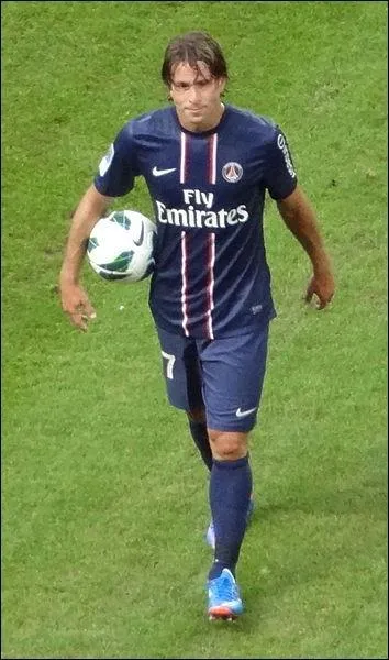 Qui est ce footballeur brsilien ?