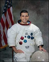 Combien de temps l'astronaute Harrison Schmitt a-t-il pass de temps dans l'espace ?