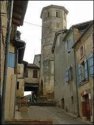 Je vais vous faire dcouvrir la commune de Cazaubon ( Gers ), qui est chef-lieu ...