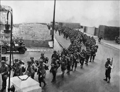 Le dbarquement a lieu le 06 Juin 1944. Mais, il tait prvu pour une autre date. A vous de la trouver !