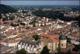 Commenons par une visite de la ville d'Aire-sur-l'Adour (rgion Aquitaine). C'est une ville du dpartement ...