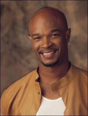 Comment s'appelle le personnage principal de la srie jou par Damon Wayans ?