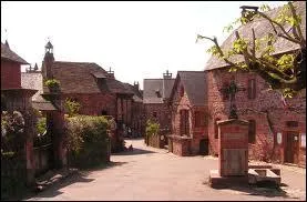 Nous commenons ce nouveau voyage par une visite du village de Collonges-la-Rouge (Corrze), class parmi les Plus Beaux Villages de France. Il se situe en rgion ...