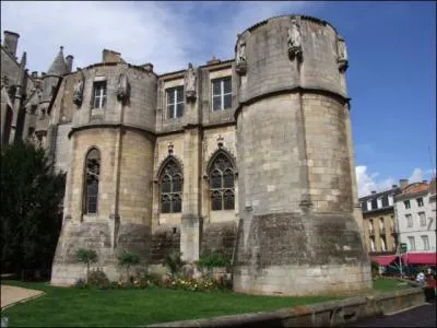 Quelle est la préfecture de la Vienne ?