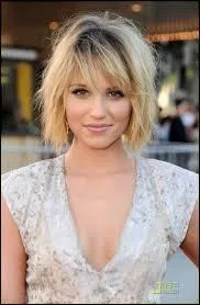 Dans quoi joue Dianna Agron ?