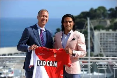 La star colombienne Radamel Falcao a quitt l'Atltico Madrid pour rejoindre le club de la principaut mongasque. Mais quel est le cot exorbitant du transfert ?