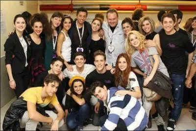 Qui ne sera pas l pendant toute la saison de  Violetta 2  ?