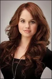 Quel est le nom complet de Debby Ryan ?