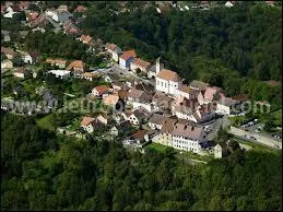 Nous partons  Blamont, dans le Doubs. La commune se situe en rgion ...