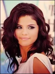 Quel est le nom complet de Selena Gomez ?