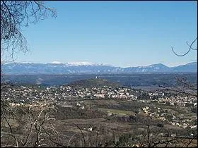 Ahhh, Manosque ! Combien de personnes y vivent ? (2013)