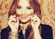 Quiz Qui accompagne Ashley Benson ?