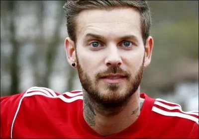 Comment s'appelle vraiment M. Pokora ?