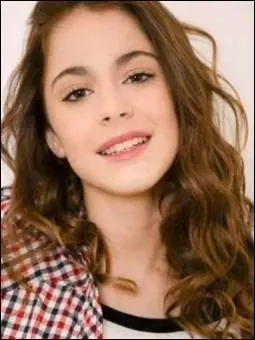 Quels sont les vrais nom et prnom de Martina Stoessel ?