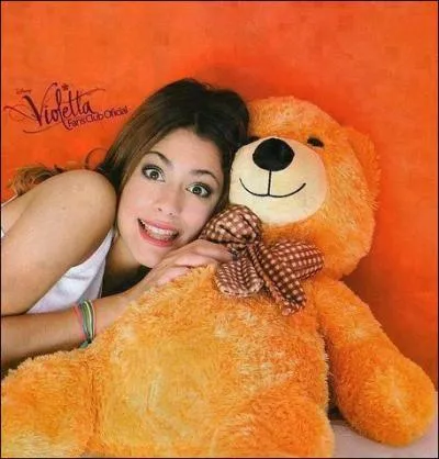 Quelles sont les couleurs prfres de Martina Stoessel ?