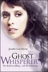 Combien y a-t-il de saisons de  Ghost Whisperer  ?