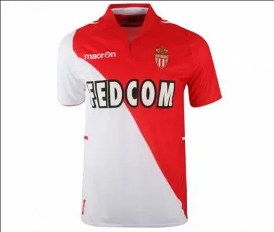  quel club appartient ce maillot ?