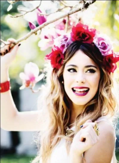 Quel est le vritable nom de Martina Stoessel ?