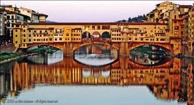 Le Ponte Vecchio est situ  Venise.