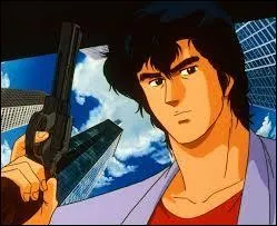 Dans 'City Hunter', lorsque Saeba Ry voit une trs belle femme, il commence  perdre les pdales. Ainsi, tous les moyens sont bons pour pouvoir raliser ses souhaits (aller dans un Love Htel, voir une femme se doucher... ). Il a un petit problme : sa partenaire, Makimura Saeko, n'arrte pas de le cogner avec un trs gros maillet.