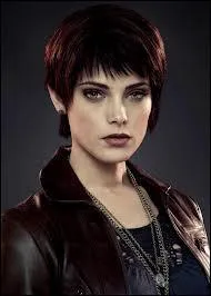 Quel est le nom de l'actrice qui a jou Alice Cullen ?