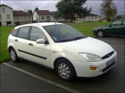 Quels sont la marque et le modle de cette voiture ?