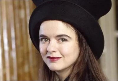 Quel est le vrai nom d'Amélie Nothomb?