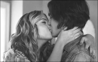 O Hanna et Caleb ont-ils fait l'amour la premire fois ensemble ?