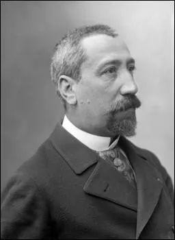 Quel roman d'Anatole France, publi en 1890, est inspir de la vie d'une pcheresse repentie en Egypte au IVe sicle ?