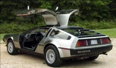 Dans quelle saga peut-on conduire la DeLorean ?