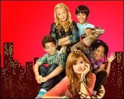 Quels sont les noms des quatre enfants dans  Jessie  ?