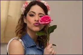 Quel est le surnom de Martina Stoessel ?