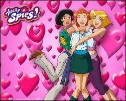 Comment les  Totally Spies !   se sont-elles connues ?