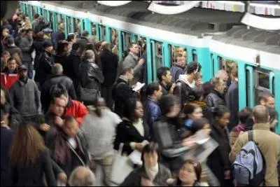 C'est l'heure de pointe, il y a une influence énorme. Le vocabulaire dépeint-il correctement la situation ?