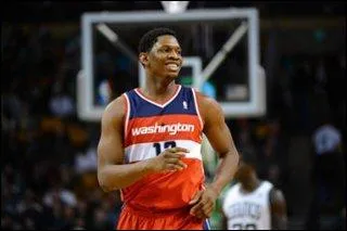  seulement 22 ans qui est ce joueur qui a inscrit 24 points en 2012 face  Orlando sous le maillot des Wizards ?