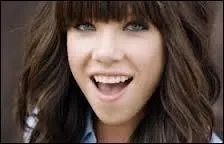 Quel âge a Carly Rae Jepsen ?