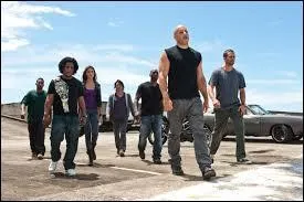 Ce film est américain, sorti en France en septembre 2001. Les acteurs principaux sont Paul Walker, Vin Diesel, Michelle Rodriguez et Jordana Brewster.