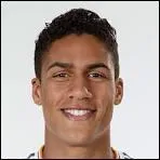 Quand est né Raphäel Varane ? 